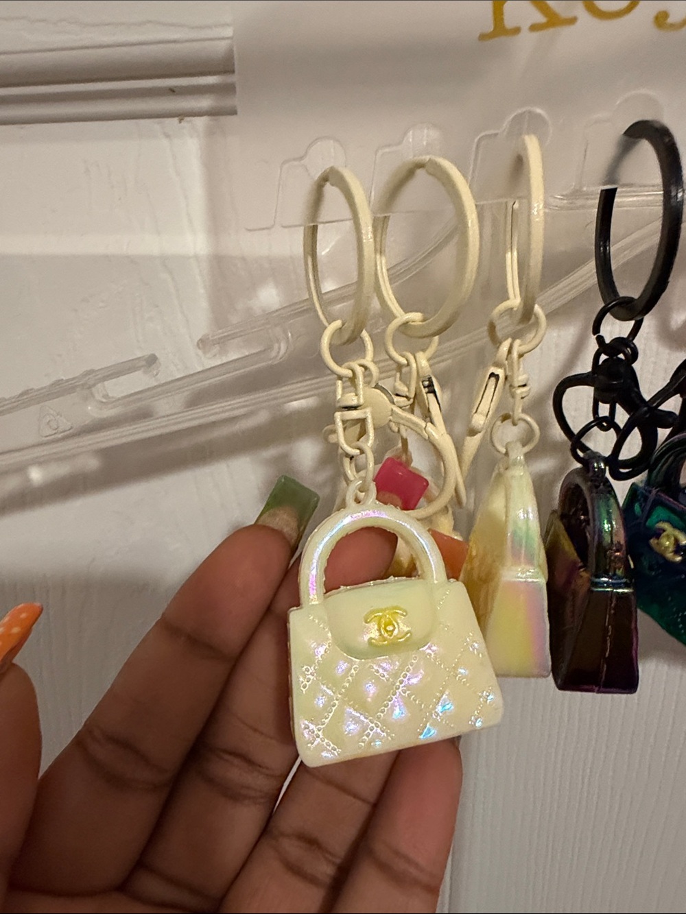 Mini Fashion Purse Keychain - Multi Color - Picture 2 of 5